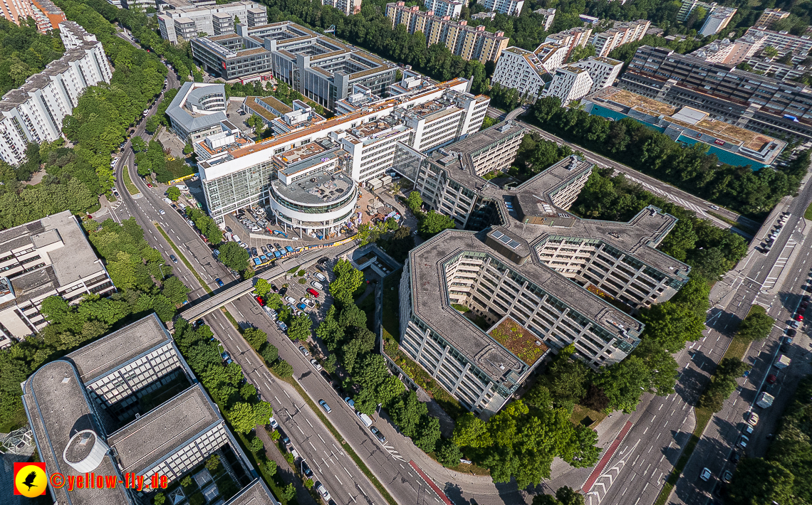 07.06.2023 - Neuperlachs neue Mitte mit PEP, Perlach Plaza, Share, Allianzversicherung und Wohnring